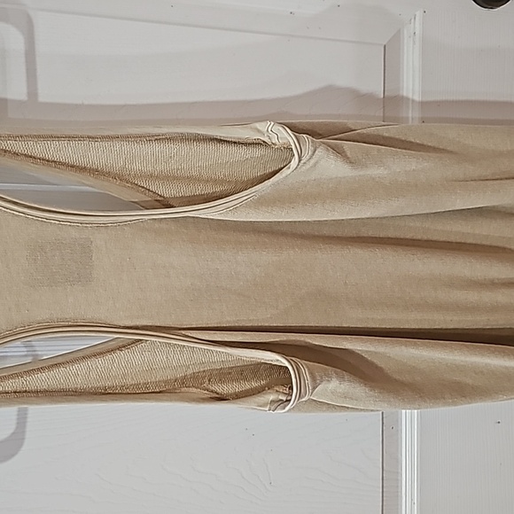 Jumper - Picture 5 of 6